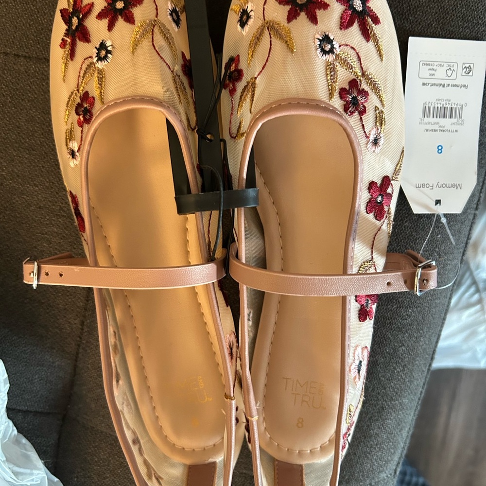 Time and Tru Women's Floral Embroidered Flats - Cream and Red - Picture 7 of 7